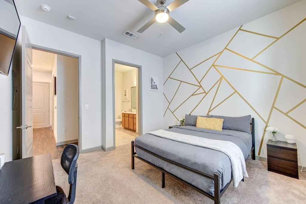 Fancy Apt Downtown. Pool. Gym. Lounge. Pet Ok Houston Exteriör bild